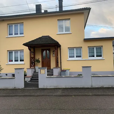 Appartement 3 Etoiles 1 A 6 Personnes Dans Maison Individuelle Haguenau Exterior photo